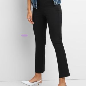 Gap Black Flare Crop pants